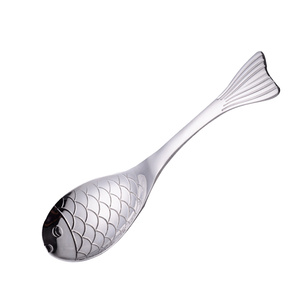 Cuchara de comedor grande Cucharón de acero inoxidable Cocina Sopa creativa Forma de pescado Cucharas de cocina - Product Image 5