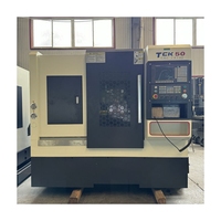 Tour CNC TCK50 à commande FANUC 3 axes, moyenne capacité, pour production en grande série, géométrie complexe, haute vitesse, excellente qualité, prix bas