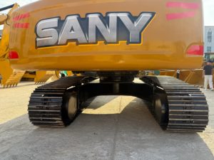 Excavadora de cadenas SY215C usada de construcción robusta, unidad de alto torque para excavación de almacenes de materiales y movimiento de grandes volúmenes de tierra - Product Image 6