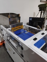 VB224 Machine de comptage automatique robuste à vision pour diverses petites pièces, fixations, boutons, connecteurs électroniques – Comptage et emballage