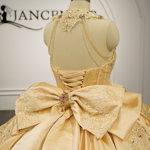 Lsdz001 Vestido de Quinceañera Vintage con Cuello Halter, Dorado Champán Brillante, con Recortes, Apliques de Encaje de Cristal y Cola Watteau de Gasa - Product Image 6