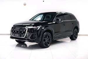 <span class=keywords><strong>Concessionnaire</strong></span> automobile 2024 <span class=keywords><strong>Audi</strong></span> Q7 (importé) Q7 2.0T 45TFSI Quattro S Line Heiwushi Black Knight Modèle Voiture d'<span class=keywords><strong>occasion</strong></span> - Product Image 2