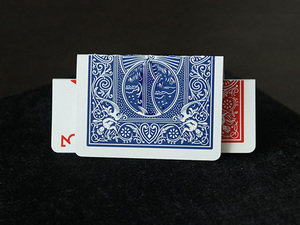 Đạo cụ ma thuật đường hầm lượng tử thẻ Perro Verde lật liên tục thay đổi màu sắc thẻ Poker wormhole cận cảnh - Product Image 5