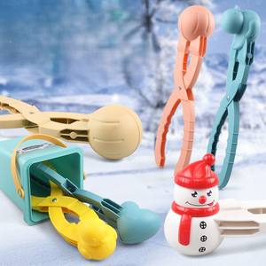 Vente en gros Moule de sable de plage personnalisé en plastique en forme de bonhomme de <span class=keywords><strong>neige</strong></span> Jouet canard <span class=keywords><strong>à</strong></span> pince pour enfants <span class=keywords><strong>Kit</strong></span> de jeu de boules de <span class=keywords><strong>neige</strong></span> coeur - Product Image 1
