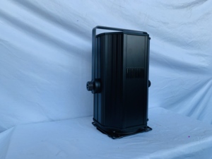 Faro PAR LED COB da 200W con Zoom, Luce Spot/Flood Regolabile per Palcoscenico e Studio, Illuminazione per Discoteca con Controllo DMX512 - Product Image 4