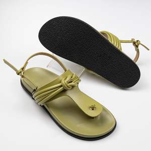 <span class=keywords><strong>Infradito</strong></span> da <span class=keywords><strong>donna</strong></span> con piedini tagliati che indossano <span class=keywords><strong>sandali</strong></span> piatti da esterno con spalline posteriori - Product Image 6