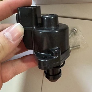 Válvula de Control de Aire de Ralentí COWTOTAL, Válvula IAC para Mitsubishi Montero Dakar, Signo, Sport 2 Tornillos OEM MD628059 - Product Image 1