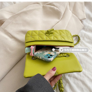 Nuevo Bolso de Hombro y Bandolera de PU de Alta Gama, Cuadrado Mediano, con Cadena Rómbica, Bordado, a la Moda, Combinable con <span class=keywords><strong>Todo</strong></span> - Product Image 5
