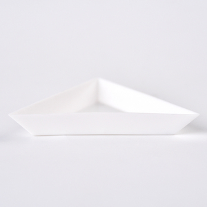 Bandeja Organizadora Portátil de Plástico Blanco Triangular con Diamantes de Imitación para Exhibición de Joyería y Adornos de Uñas, Uso Profesional en Salón de Manicura - Product Image 5