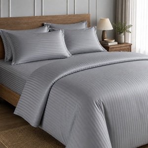 Parure <span class=keywords><strong>de</strong></span> lit <span class=keywords><strong>en</strong></span> coton égyptien pour hôtel, rayures <span class=keywords><strong>de</strong></span> 1 à 5 cm, 300-600TC, comprenant couette, drap, housse <span class=keywords><strong>de</strong></span> couette et <span class=keywords><strong>taie</strong></span> d'oreiller, vente <span class=keywords><strong>en</strong></span> gros OEM - Product Image 1