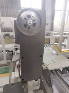 Machine à coudre industrielle à double aiguille à bras articulé DS-9607BFT - Product Image 4