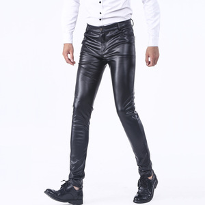 Venta al por mayor <span class=keywords><strong>de</strong></span> <span class=keywords><strong>verano</strong></span> versión coreana Delgado ligero <span class=keywords><strong>de</strong></span> punto <span class=keywords><strong>de</strong></span> los hombres ajustados elásticos tendencia <span class=keywords><strong>de</strong></span> la motocicleta <span class=keywords><strong>de</strong></span> cuero <span class=keywords><strong>de</strong></span> los hombres pantalones largos - Product Image 1