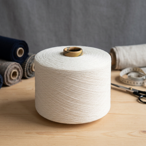 Fil à tricoter de qualité supérieure en mélange de polyester, coton et modal, filé à anneaux, absorbant l'humidité, pour le tissage et la couture textiles - Product Image 4
