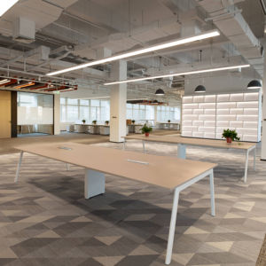 Bureau <span class=keywords><strong>de</strong></span> <span class=keywords><strong>travail</strong></span> modulaire ouvert moderne, design <span class=keywords><strong>de</strong></span> mobilier <span class=keywords><strong>de</strong></span> bureau, table <span class=keywords><strong>de</strong></span> <span class=keywords><strong>travail</strong></span> <span class=keywords><strong>de</strong></span> bureau avec pieds en métal pour espace <span class=keywords><strong>de</strong></span> bureau - Product Image 1