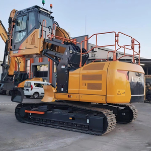 Excavatrice sur chenilles Liugong 924f neuve, équipée d'un moteur, d'une pompe et d'une benne, de la marque TOP BRAND - Product Image 1