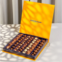 Boîte-cadeau pliable en papier personnalisée pour le chocolat Boîte de chocolat de luxe avec fermeture magnétique Boîte d'emballage en papier pour desserts aux fraises