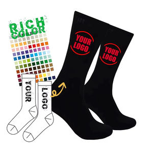 Chaussettes de sport sur mesure OEM, design personnalisé, polyester de haute qualité, chaussettes tubulaires rembourrées pour hommes et femmes avec logo unique - Product Image 5