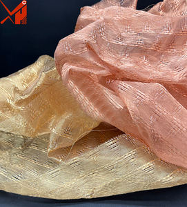 Tela Metálica Geométrica Lineal - Panel Metálico Texturizado para Sistemas de Paredes de Fondo de Lujo e Interiores Arquitectónicos - Product Image 3