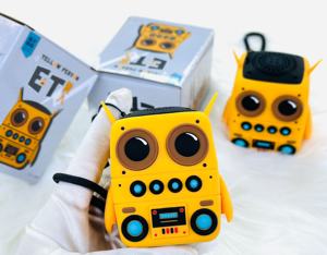 Altavoz Impermeable con Diseño de <span class=keywords><strong>Minion</strong></span> Amarillo de Dibujos Animados, Regalos de Navidad para Niños - Product Image 2