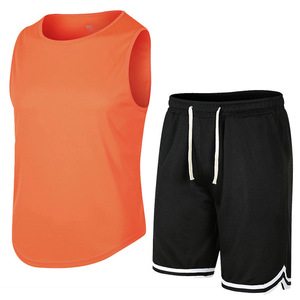 Ensemble de vêtements de <span class=keywords><strong>basket</strong></span>-ball d'été de taille XL pour hommes gilet de couleur unie et pantalon de sport respirant pour la course et le fitness - Product Image 4