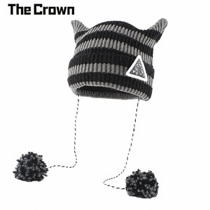 Bonnet tricoté personnalisé de haute qualité avec oreilles de chat, mignon, à revers, avec pompon, chaud pour l'hiver, rayé noir et gris, unisexe, vente en gros - Product Image 3