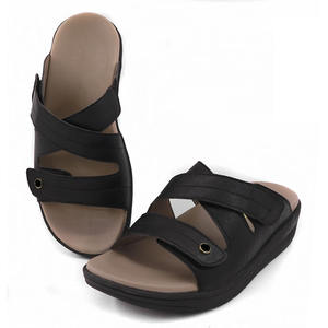 I migliori sandali ortopedici da uomo con supporto <span class=keywords><strong>per</strong></span> arco da passeggio <span class=keywords><strong>scarpe</strong></span> <span class=keywords><strong>per</strong></span> morton neuroma diabete gonfiore sorefeet swollenfeet dolore al tallone - Product Image 4