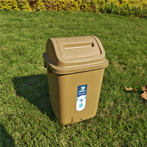 Cubo de Basura Simple de Plástico de 6L con Tapa Abatible, Rectangular, para Interiores y Exteriores - Product Image 4