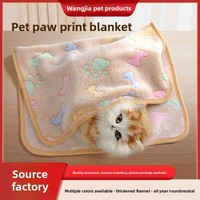 Vente chaude toutes saisons couverture pour animaux de compagnie épaissie flanelle patte impression conception pour chats chiens Corall polaire animal haut fournitures pour animaux de compagnie