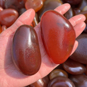Bán Chạy Bàn Tay Tự Nhiên Đánh Bóng Màu Đỏ Carnegie Thô Đá Mã Não Cọ Tinh Thể Thạch Anh Chữa Bệnh Đá Vụn - Product Image 5