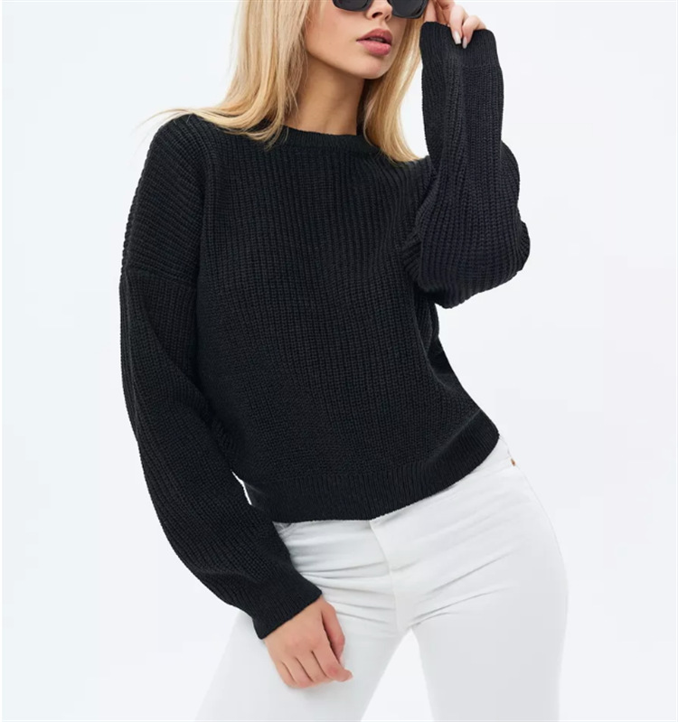 Black-round neck short style