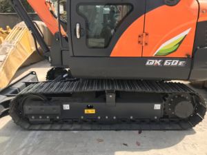 Nueva Miniexcavadora DOOSAN DX60 con Motor Diésel, Componentes Principales, Motor con 1 Año de Garantía, Alta Eficiencia para Máquinas de Cadenas - Product Image 4