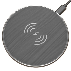Diseño de gama alta <span class=keywords><strong>Base</strong></span> magnética inalámbrica redonda <span class=keywords><strong>Carga</strong></span> rápida magnética Cargador inalámbrico multicolor de alta calidad de 15W para iPhone - Product Image 1