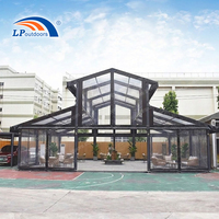 Tente modulaire en PVC noir avec tissu imperméable pour événements de mariage de luxe en plein air