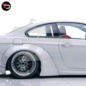ชุดแต่งสไตล์ LB ปี 2008-2011 สำหรับ BMW ซีรีส์ 3 <span class=keywords><strong>E92</strong></span> <span class=keywords><strong>M3</strong></span>  ประกอบด้วย บอดี้คิท บังโคลน ปีกหน้า และลิ้นหน้า  ลดราคาพิเศษ - Product Image 4