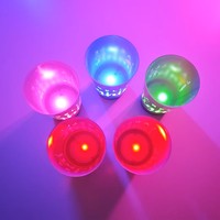 Özelleştirilebilir 12 oz 14 oz 16 oz LED yanıp sönen bardaklar ticari faaliyetler için plastik aydınlık bardaklar düğün taraflar