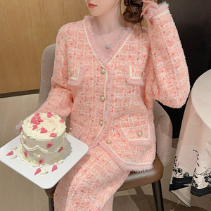 Pyjamas Xiangfeng de haute qualité femmes automne hiver chaud demi velours costume épaissi doux pyjamas peuvent être portés à l'extérieur - Product Image 3