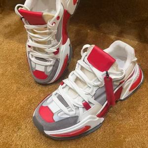 Zapatillas Deportivas de Baloncesto para Hombre, con Cordones, Amortiguadas, Rojas y Blancas, Modernas y a la Moda - Product Image 1