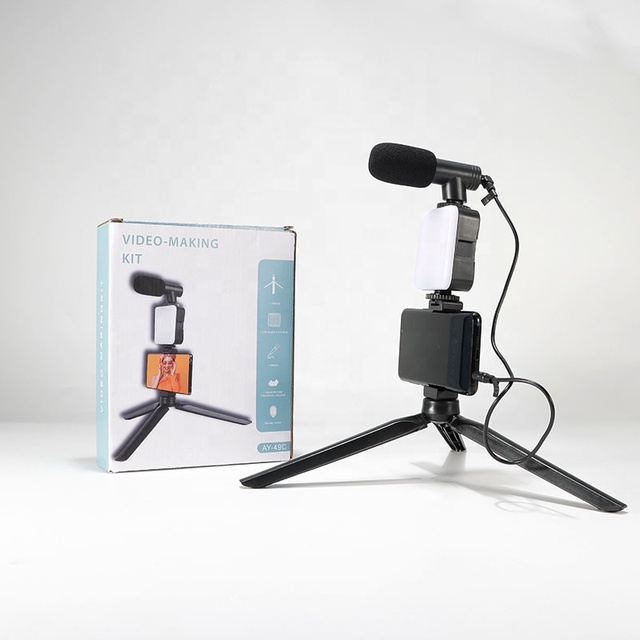AY-49C 19cm Mini Tripod With Microphone LED Light Tripod Remote Control Youtuber Kit Video for Kitlive Broadcasting Smartphone