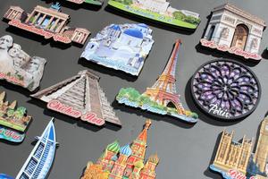 Série d'aimants personnalisés OEM sur les monuments nationaux pour les compagnies aériennes, les agences de voyage, les ambassades, cadeau d'entreprise multilingue - Product Image 3