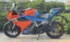 Moto 250SR 249cc Monocylindre Refroidi Supersport 80km/h Légère ABS TCS pour Débutants Jiangsu 250 Moteur Puissant - Product Image 3