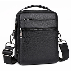 Sac messager rétro en cuir PU personnalisé pour homme, sac à bandoulière noir décontracté en cuir véritable souple pour le travail et les activités de plein air - Product Image 1