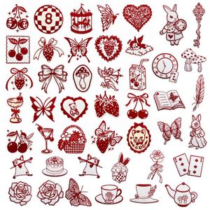 แพทช์ปักลายวินเทจสีแดงสำหรับงานเลี้ยงน้ำชา งานเลี้ยงสังสรรค์ ลายไพ่โป๊กเกอร์ นาฬิกา เห็ด สำหรับตกแต่งเสื้อผ้าและกระเป๋า - Product Image 1