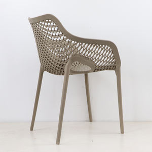 Muestra Gratis Silla <span class=keywords><strong>de</strong></span> Plástico Moderna <span class=keywords><strong>para</strong></span> Patio, Fuerte, Apilable, con Respaldo Hueco y Resistente a los Rayos UV <span class=keywords><strong>para</strong></span> Jardín - Product Image 3