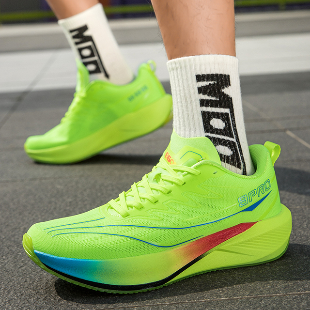 2026 Marathon Racing Lightweight Sports Running Shoes Student Track and Field Competition Outdoor Sneakers Size 33-44