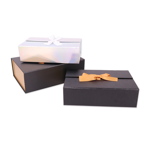 Custom Design Hand Made Beautiful packaging Gift <b>Box</b> White Cardboard <b>Magnetic</b> Folding Gift <b>Box</b> for Wedding Dress - Product Image 4