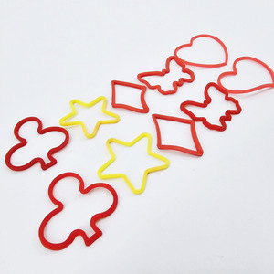 Élastiques en caoutchouc de formes irrégulières G0993 : étoile à cinq branches, cœur, papillon, fleur de prunier, carré - KingMagic Rubber Band Magic - Product Image 3
