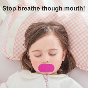 เทปปิดปากสำหรับนอนหลับแบบกำหนดเองขายดีที่สุด แถบปิดจมูกแบบไม่ก่อให้เกิดอาการแพ้ ผสมว่านหางจระเข้ และดีไซน์กันน้ำ - Product Image 3