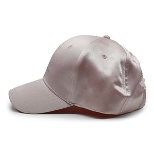 หมวกเบสบอลปักลายสำหรับผู้หญิงแฟชั่นแบบออกแบบได้ตามที่ต้องการผมมีซับในทำจากผ้าไหมซาติน - Product Image 6