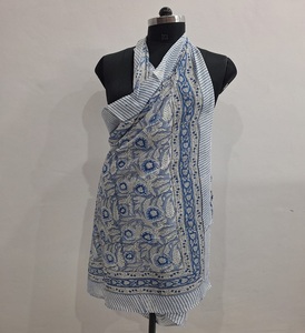 Pareo de Algodón Estilo Étnico para Mujer, Hecho a Mano en India, Bufanda Boho con Estampado Floral, Ropa de Playa de Secado Rápido y Transpirable, Tallas Grandes - Product Image 2