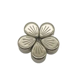 304 Flower Petal Shaped Whiskey Stone Stainless Steel Metal Ice Cube